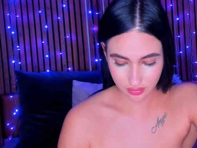 CamillaParis webcam