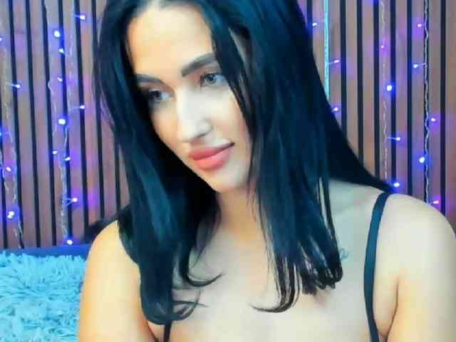 CamillaParis webcam