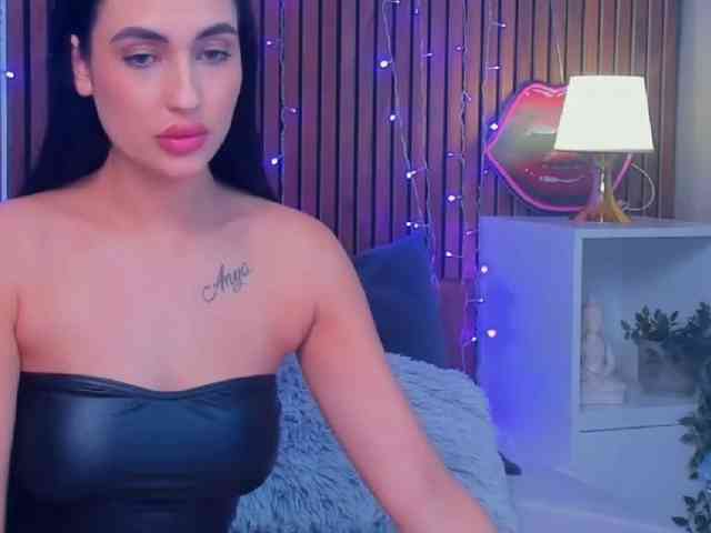CamillaParis webcam