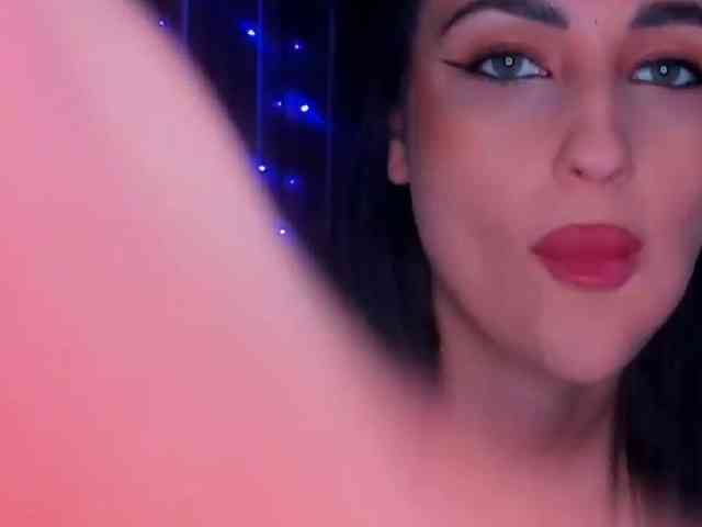 CamillaParis webcam