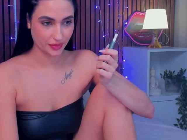 CamillaParis webcam