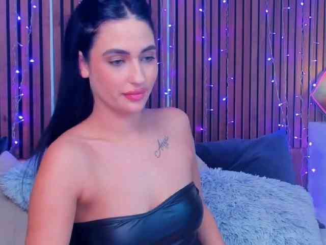 CamillaParis webcam