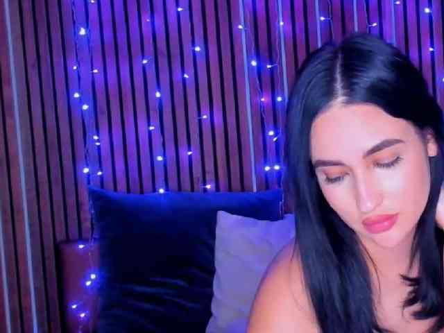CamillaParis webcam