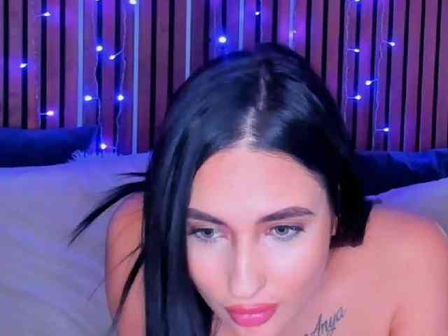 CamillaParis webcam
