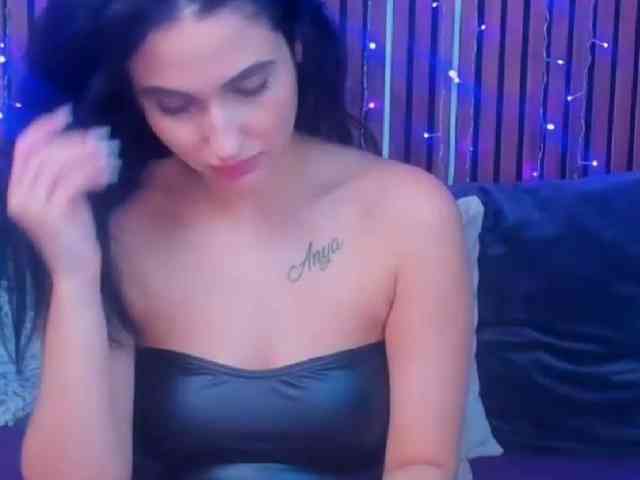 CamillaParis webcam
