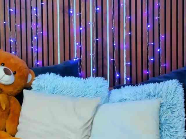 CamillaParis webcam
