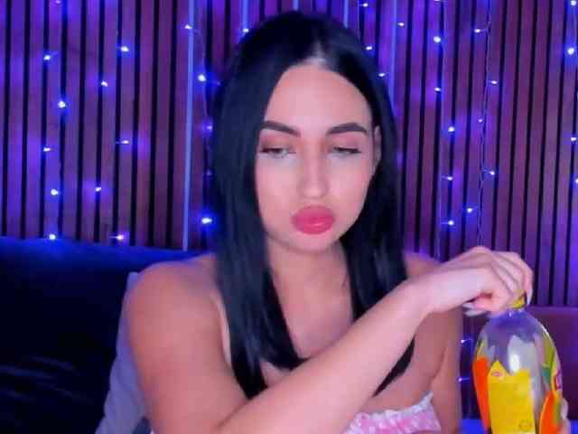 CamillaParis webcam