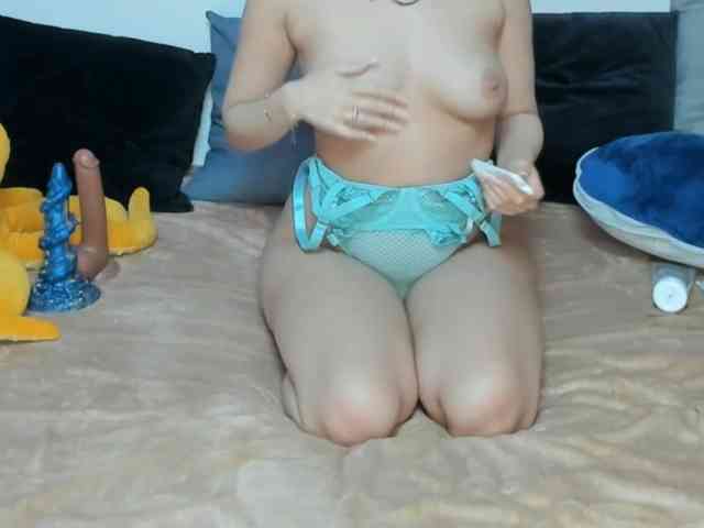 CamillaParis webcam