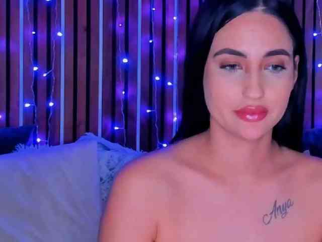 CamillaParis webcam
