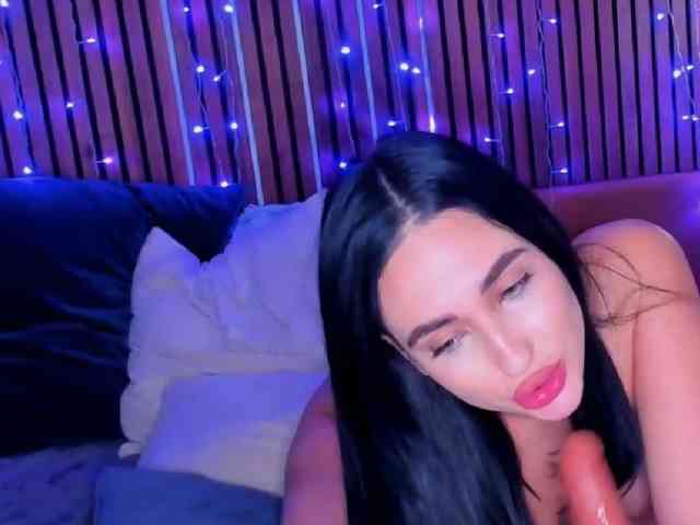 CamillaParis webcam