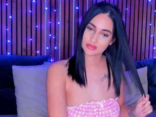 CamillaParis webcam