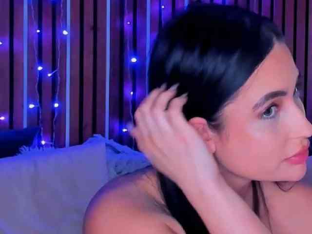 CamillaParis webcam