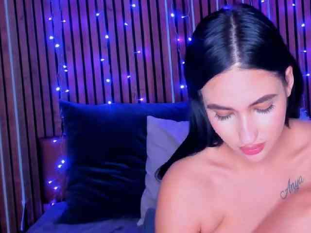 CamillaParis webcam