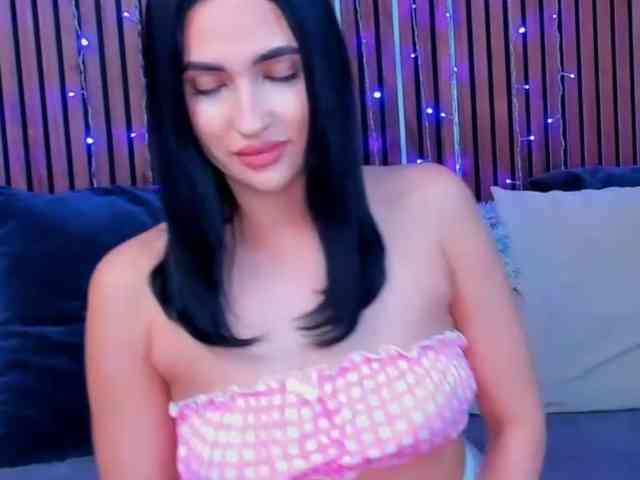 CamillaParis webcam