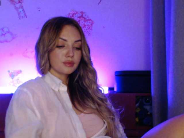 StefieNight live cam preview