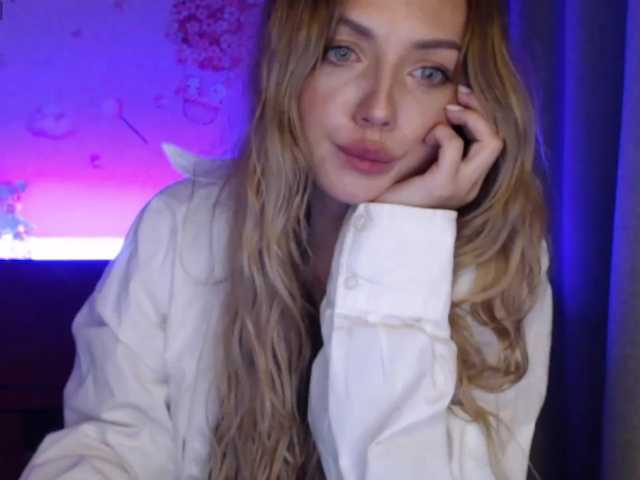 Stefienight live cam