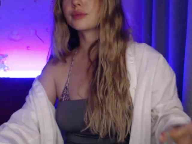 Model: StefieNight