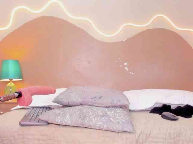 Valery-Trans Sex Cam Show