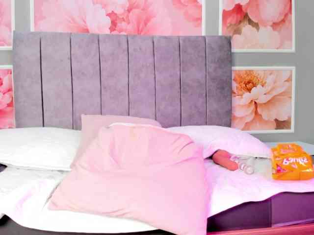 Valery-Trans Sex Cam Show