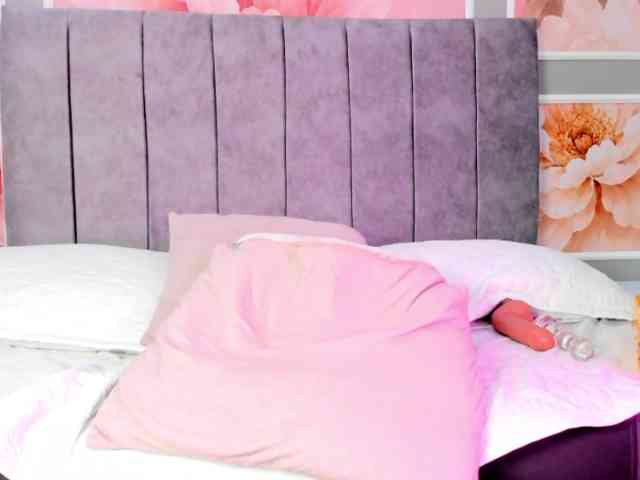 Valery-Trans Sex Cam Show