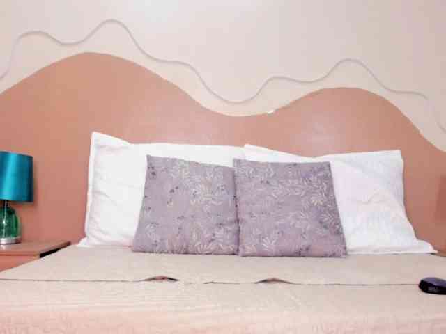 Valery-Trans Sex Cam Show