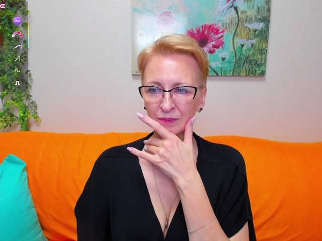 iamyourdream89 live cam on BongaCams
