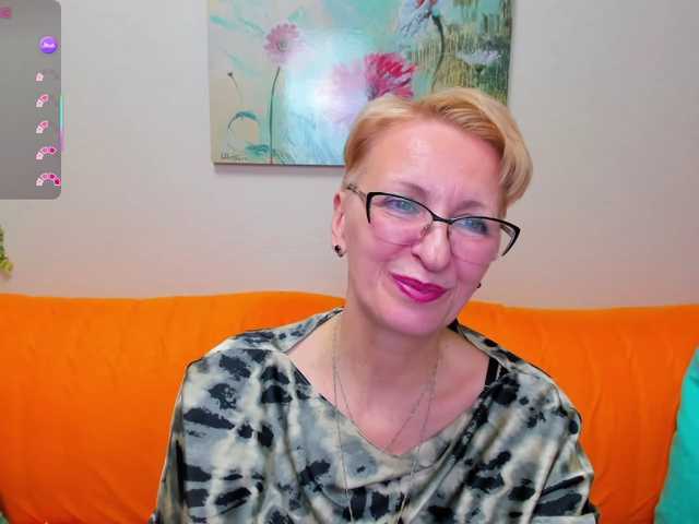 iamyourdream89 live cam on BongaCams