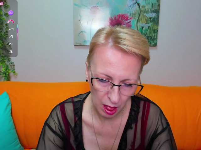 iamyourdream89 live cam on BongaCams