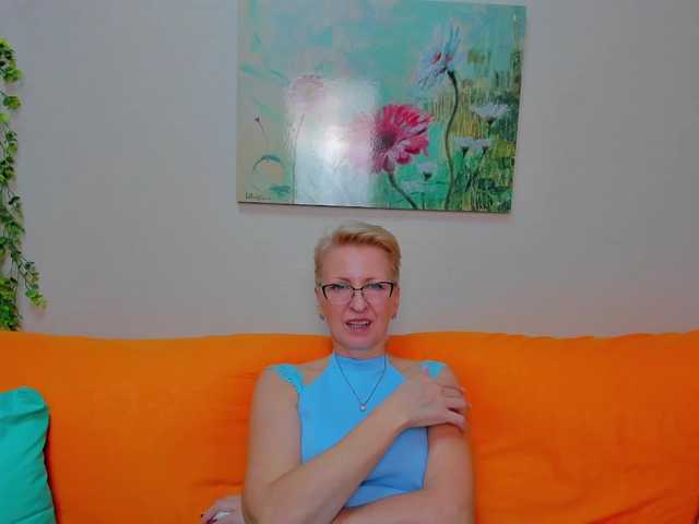 iamyourdream89's BongaCams show and profile