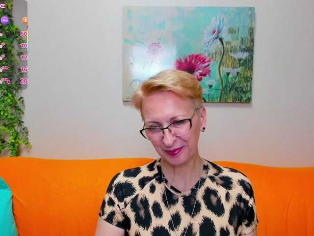 iamyourdream89 live cam on BongaCams