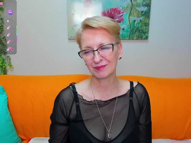 iamyourdream89 live cam on BongaCams
