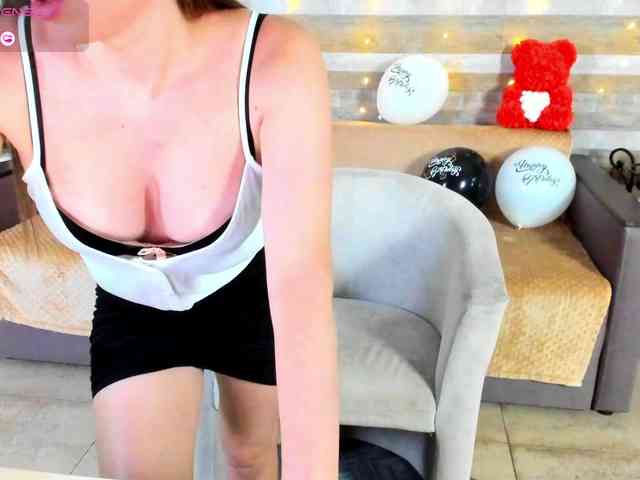 SusanSmite webcam
