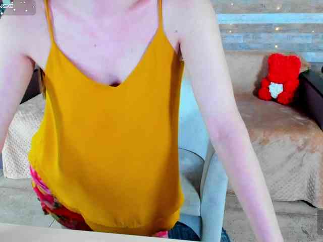 SusanSmite webcam