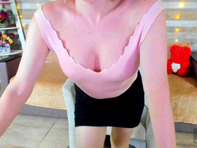 SusanSmite webcam