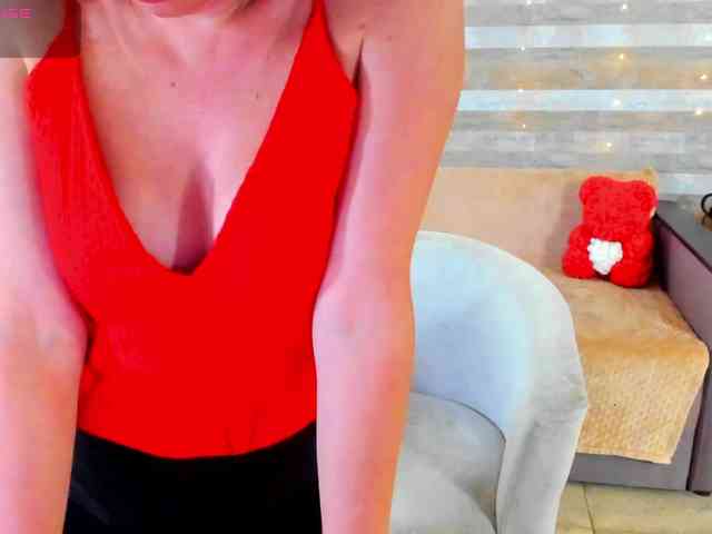 SusanSmite webcam