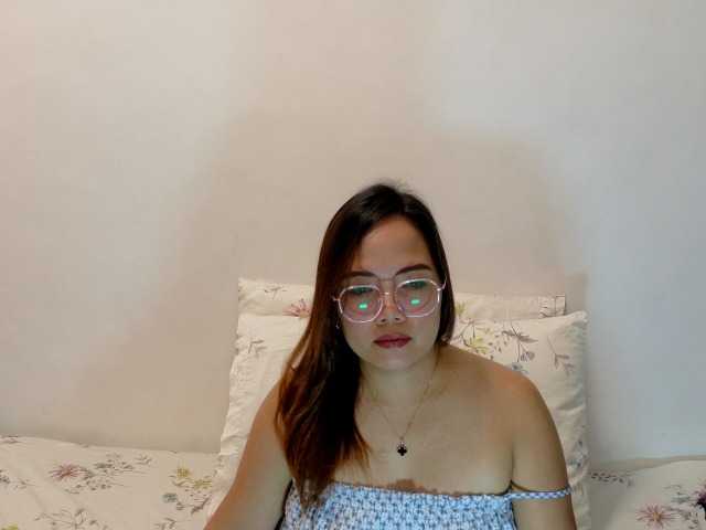 Kristel17 live webcam show