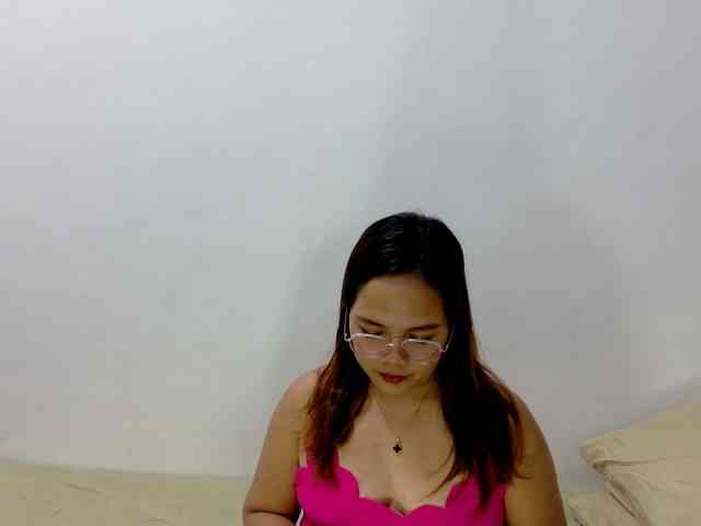 Kristel17 webcam