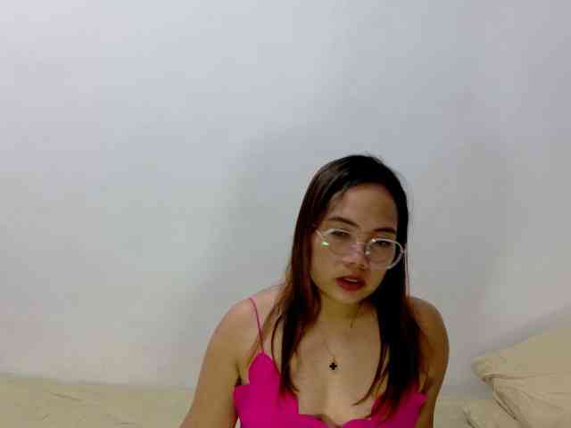 Kristel17 webcam