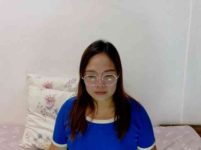 Kristel17 webcam