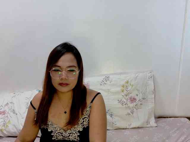 Kristel17 webcam
