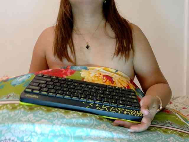 Kristel17 webcam