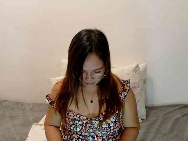Kristel17 webcam