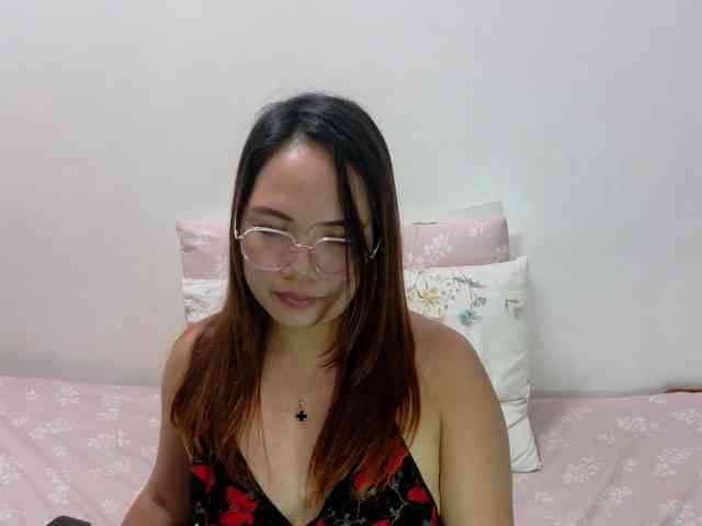 Kristel17 webcam