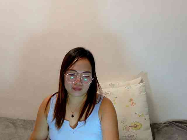 Kristel17 webcam