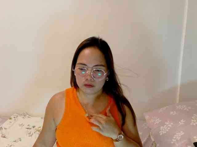 Kristel17 webcam