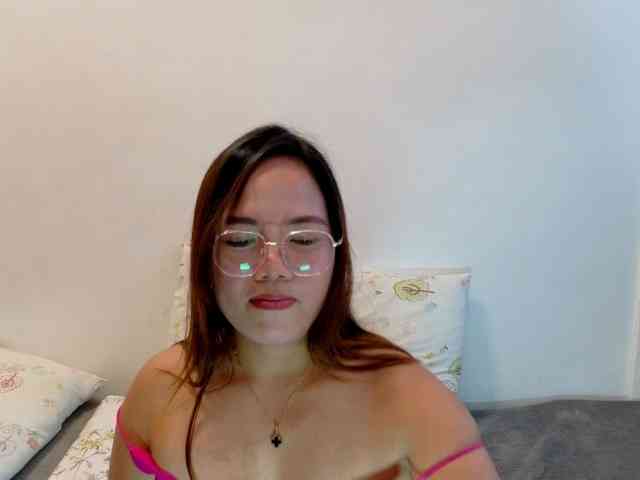 Kristel17 webcam