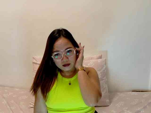 Kristel17 webcam