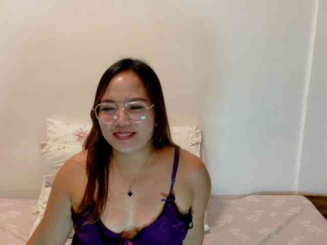 Kristel17 webcam