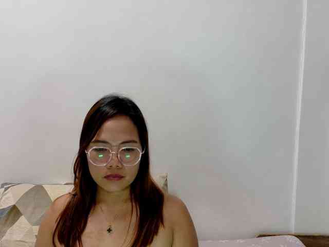 Kristel17 webcam