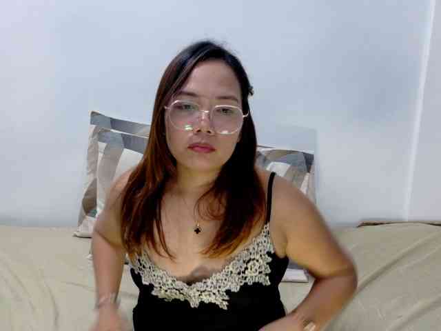 Kristel17 webcam